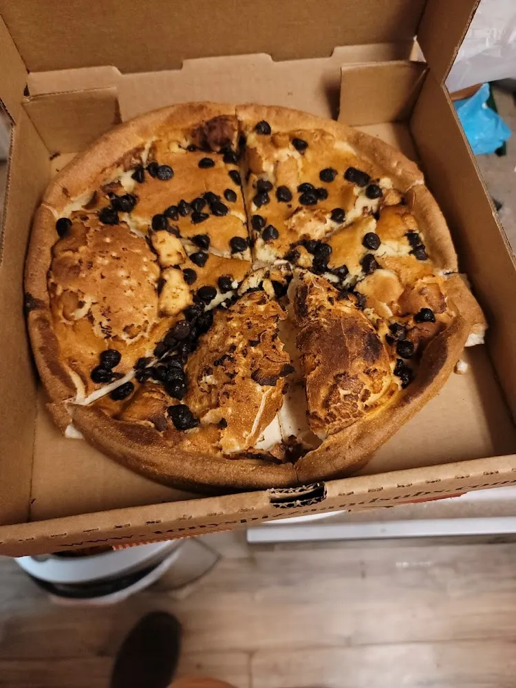 Chocolate Chip Pizza